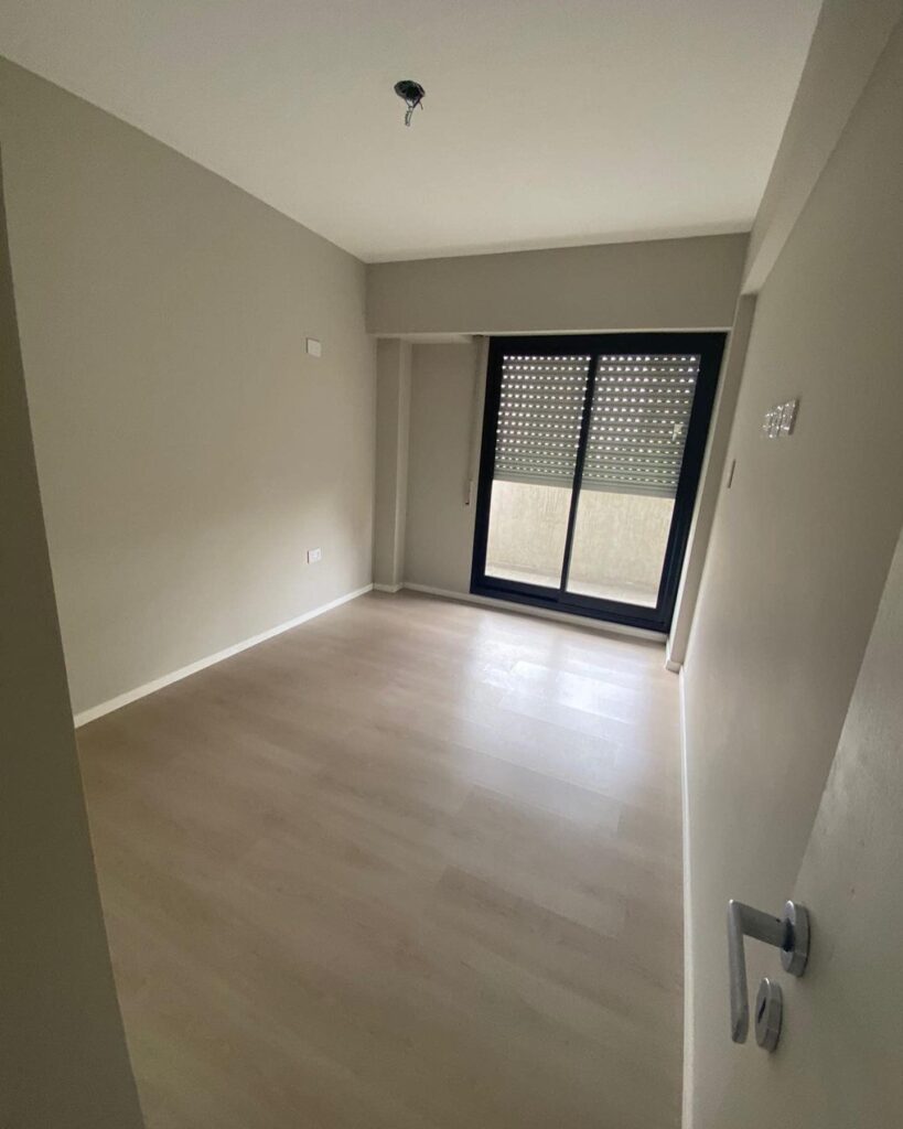 En venta monoambiente urquiza 3228