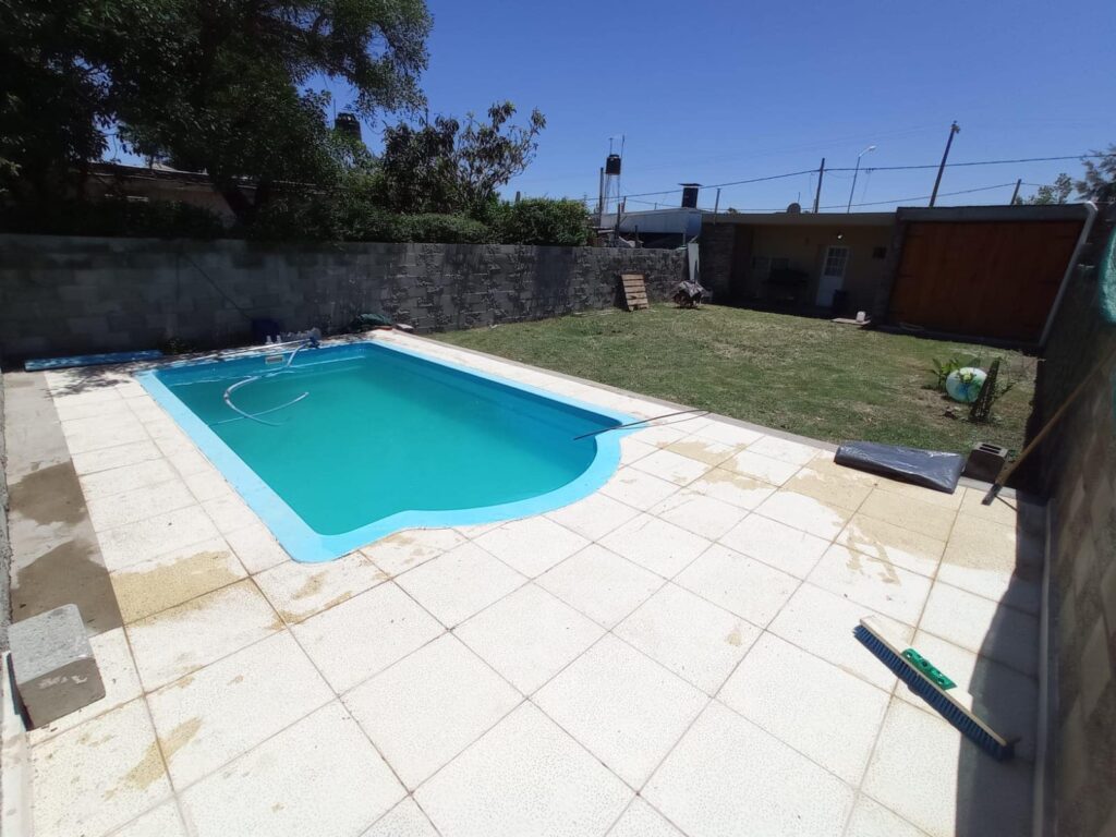 CASA DE FIN DE SEMANA EN GRAL. LAGOS.