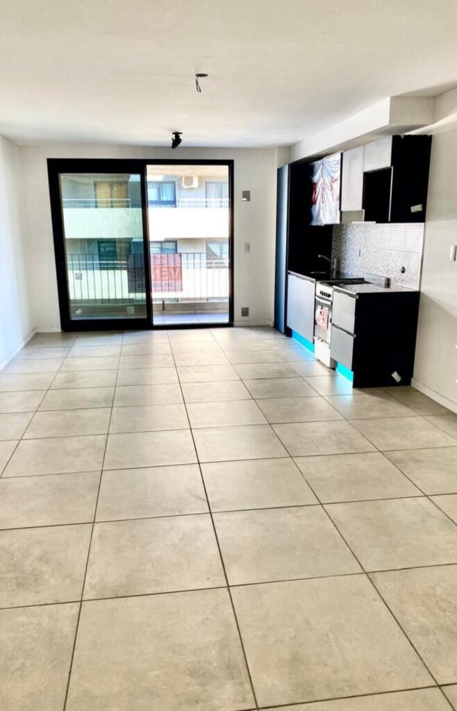EN VENTA!!! MONOAMBIENTE EN ROSARIO CAFERATTA AL 900