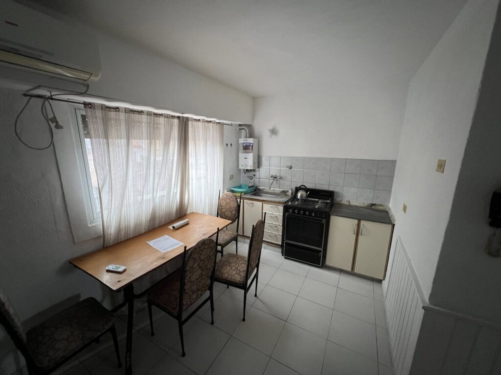 EN VENTA DEPTO EN ROSARIO ZONA TERMINAL!!! UN DORMITORIO